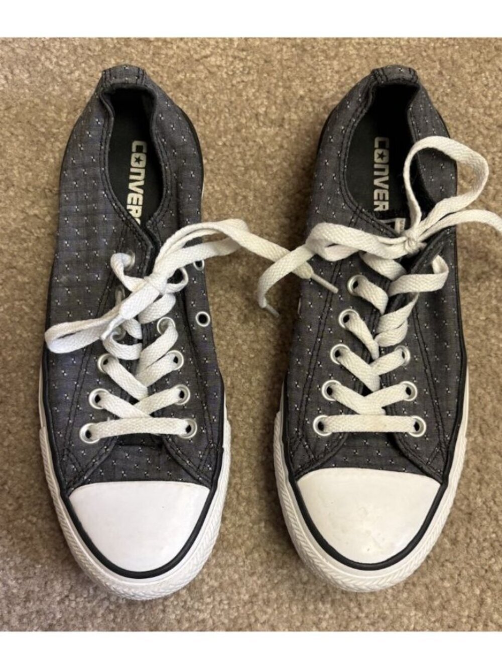 Converse All Star Chuck Taylor Low Top Sneakers womens 7 mens 5